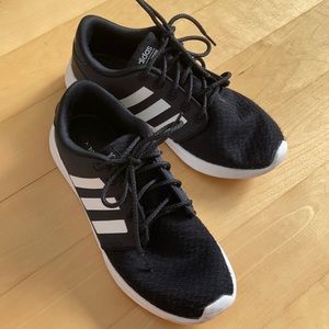 Adidas CloudFoam Sneakers